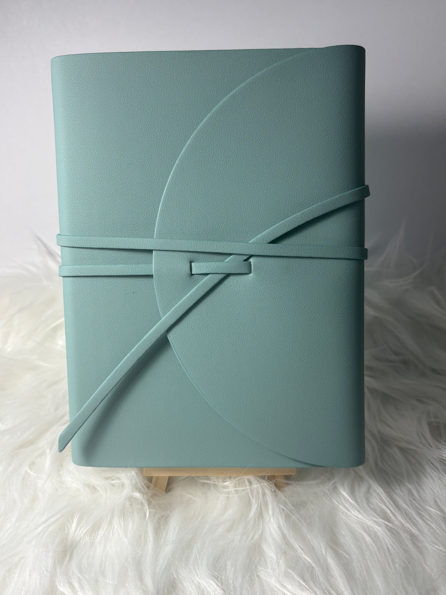 A5 Vegan Leather Traveler’s Notebook | Thick Lined Pages